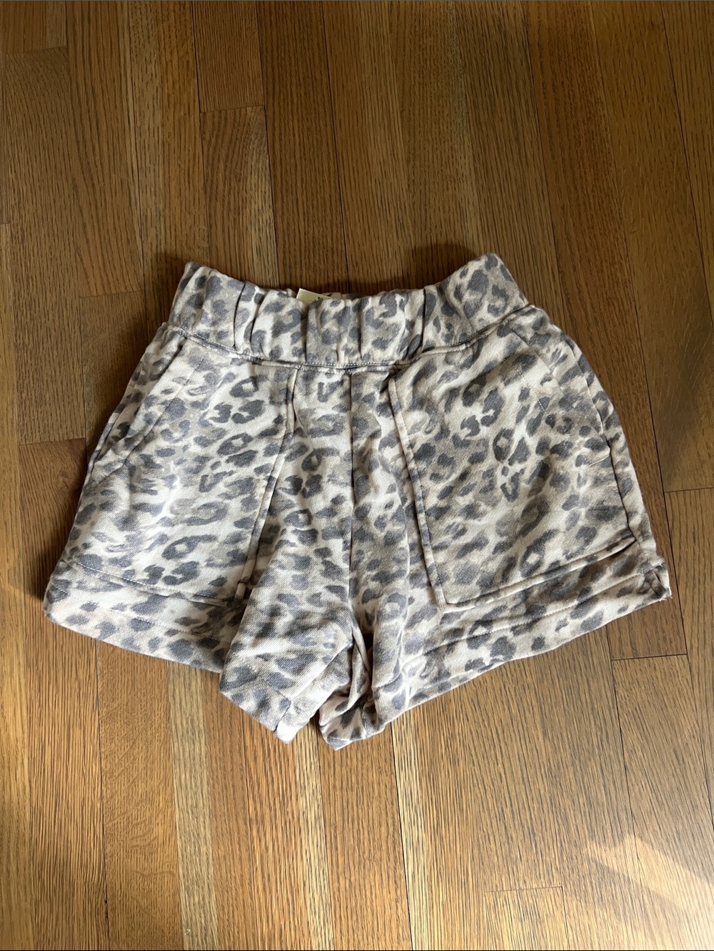 aerie Leopard Print Athletic Lounge Shorts - Taupe and Gray